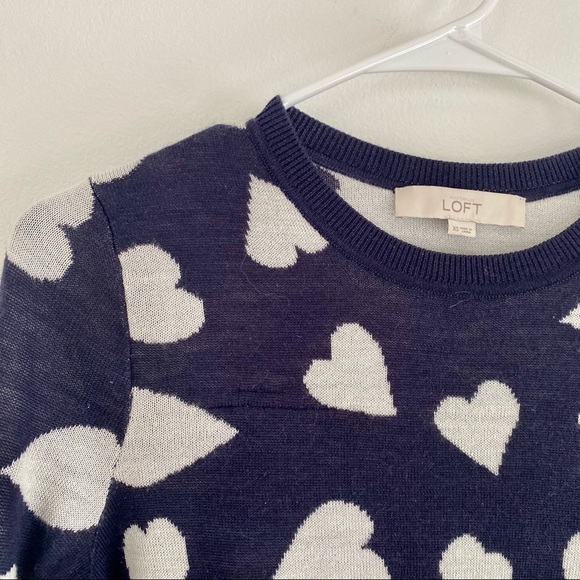 LOFT Navy Blue & White Hearts Wool Blend Crew Neck Sweater Long Sleeve - Picture 2 of 6